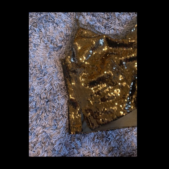 F21 Black sequin crop top - Picture 3 of 5